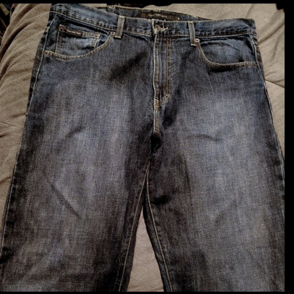 Calvin Klein (36Wx35L)Straight Leg Jeans, Men Blue Denim Pckts, High-rise, ZipUp - Picture 6 of 13